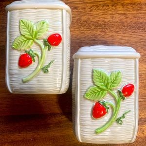 Vintage Otagiri wicker pattern strawberry salt and pepper shakers. Made in Japan